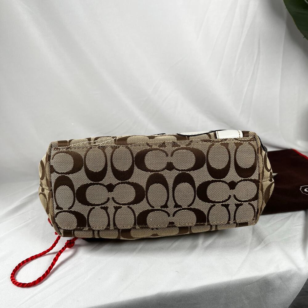 COACH Floral Daisy Bleeker Signature Monogram Y2K Vintage Shoulder Bag - Picture 6 of 10